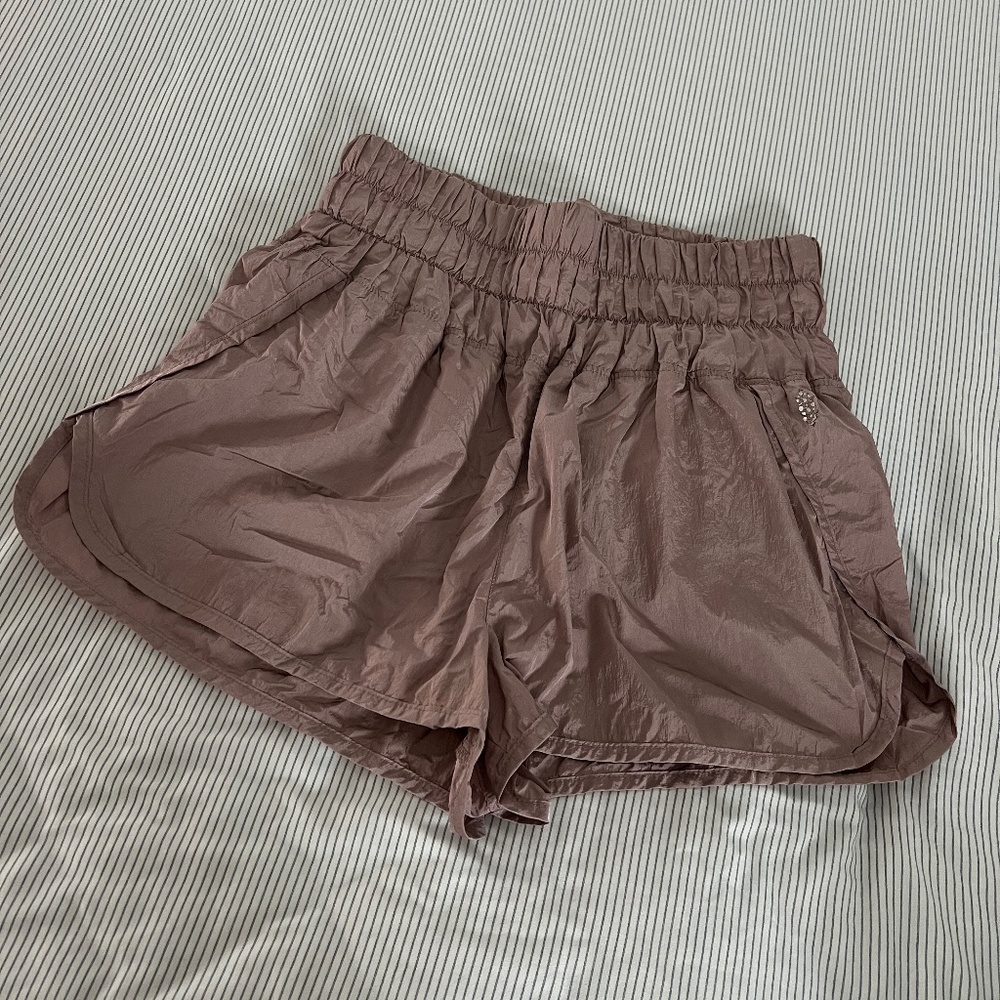 FP active shorts